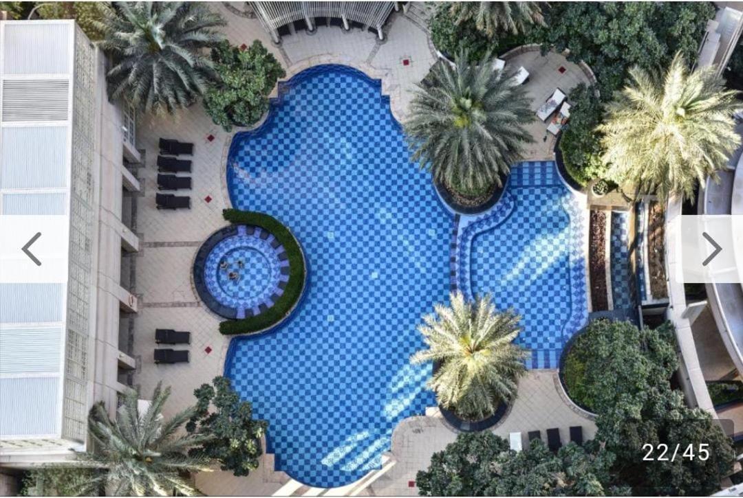 Trinity Holiday Homes - Standpoint Tower Downtown Dubai Exteriör bild