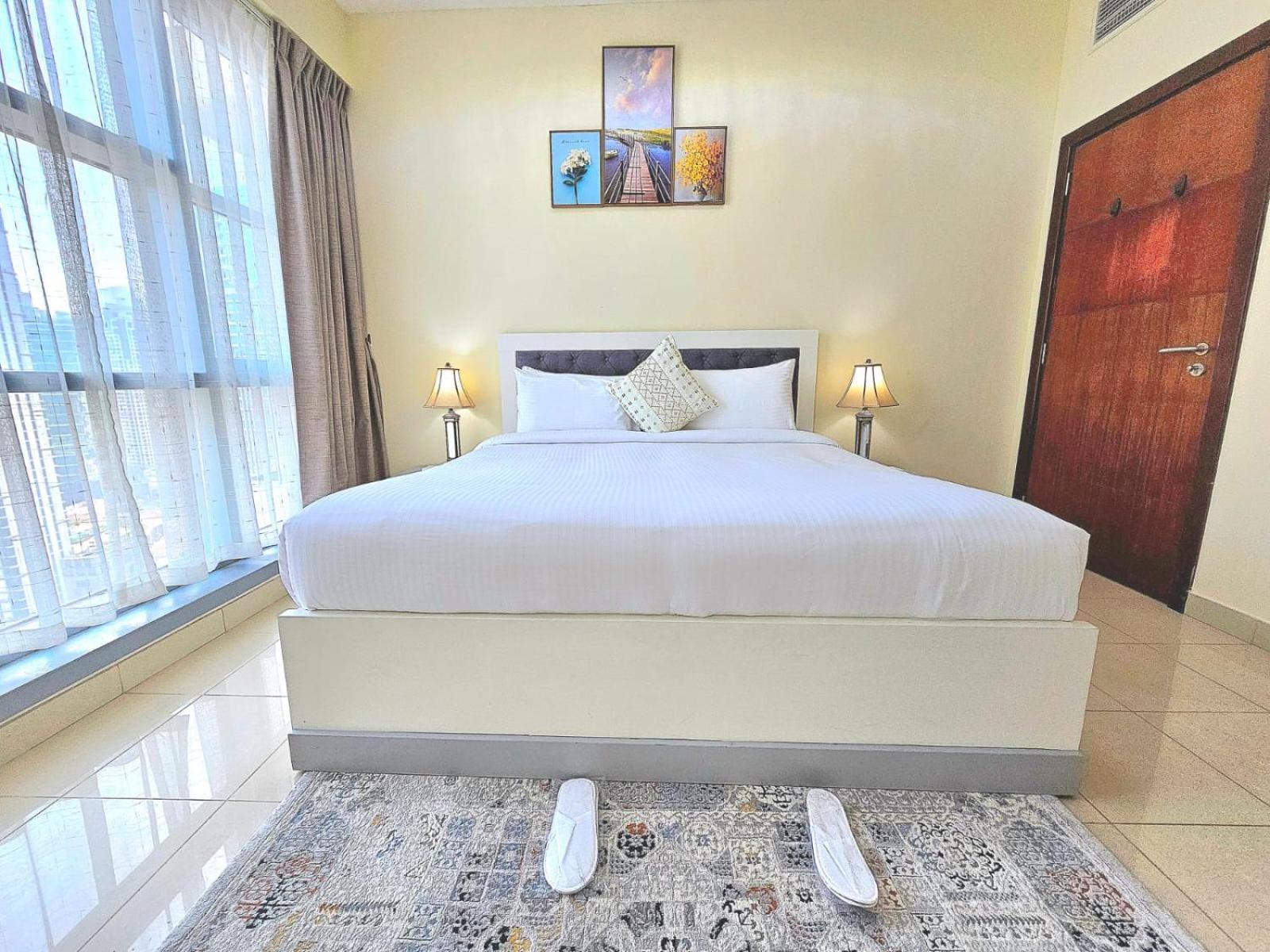 Trinity Holiday Homes - Standpoint Tower Downtown Dubai Exteriör bild